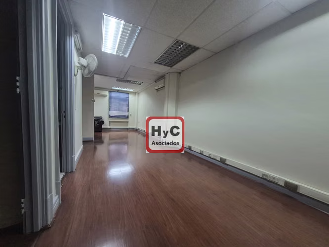 Oficina en Venta en Pleno Santiago Centro – Excelente Ubicación - Imagen 2