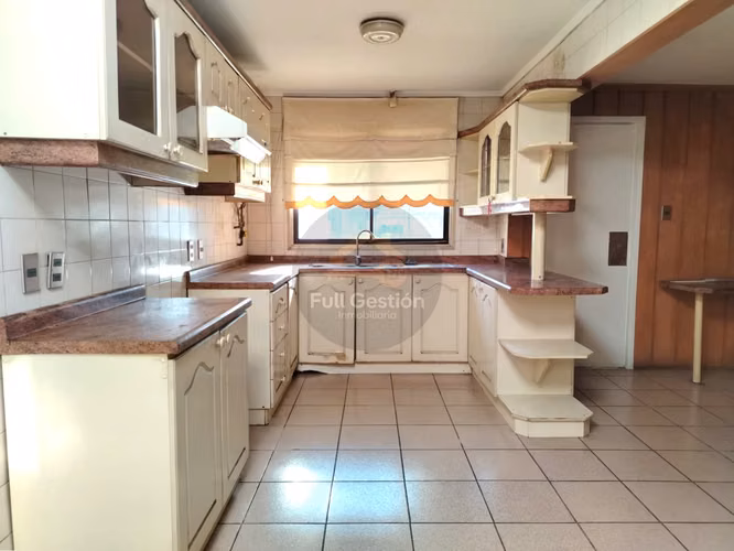 ARRIENDO - Casa Comercial en plena Avenida Alemania