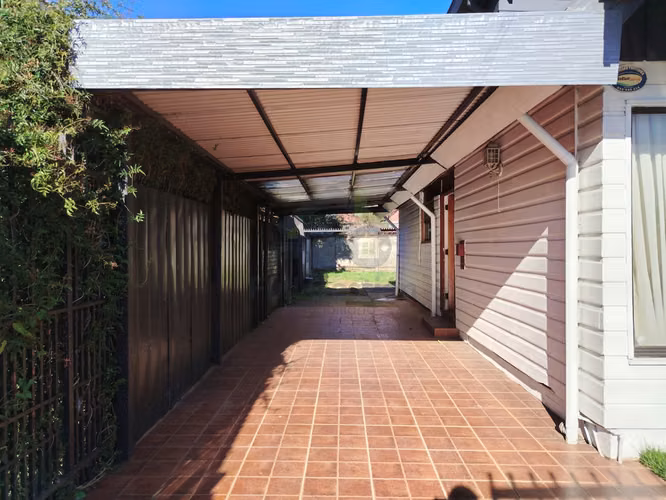 ARRIENDO - Casa Comercial en plena Avenida Alemania