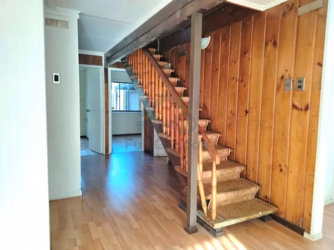 ARRIENDO - Casa Comercial en plena Avenida Alemania