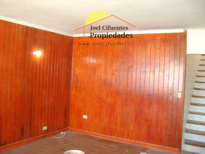 Casa sólida, 5 dormitorios, 2 baños, con vista a la bahía. Cod-2073 - Imagen 5