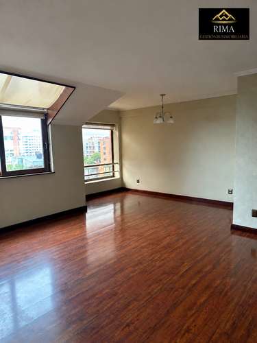 Departamento con termopanel, 3 dormitorios y 3 baños en excelente ubicación