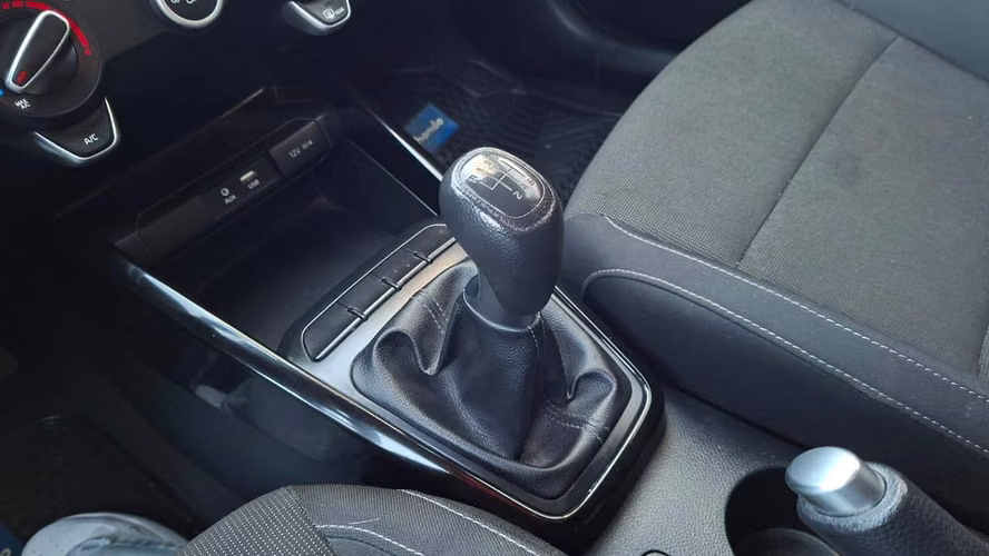 Kia Rio EX 1.4 (2019) - Imagen 6