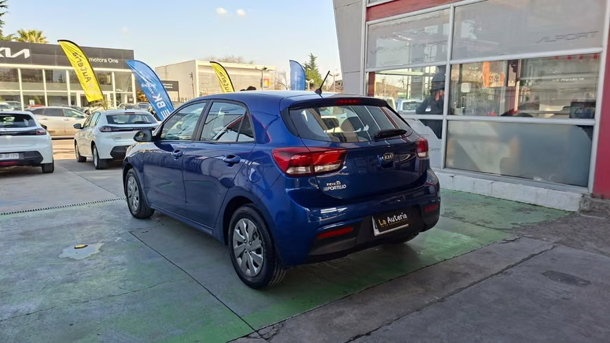Kia Rio EX 1.4 (2019) - Imagen 4