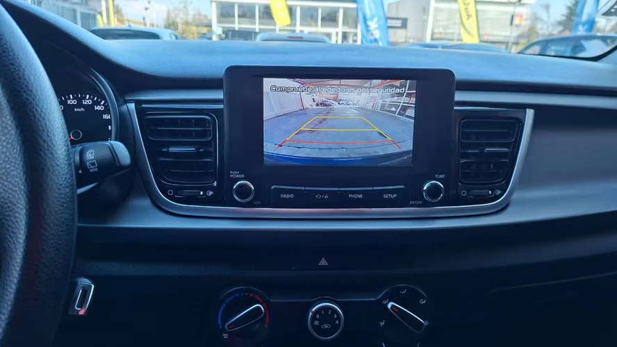 Kia Rio EX 1.4 (2019) - Imagen 8