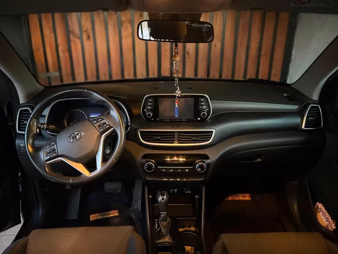 Se vende Hyundai Tucson, impecable y a toda prueba. - Imagen 2