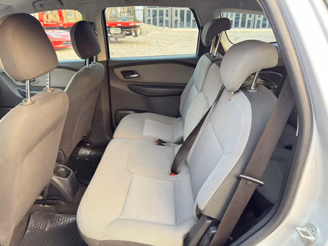 CHEVROLET SPIN LTZ - Imagen 13