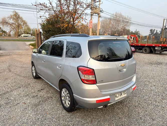 CHEVROLET SPIN LTZ - Imagen 17