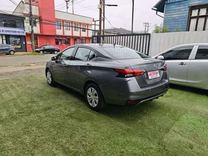 NISSAN VERSA 2021 - Imagen 6