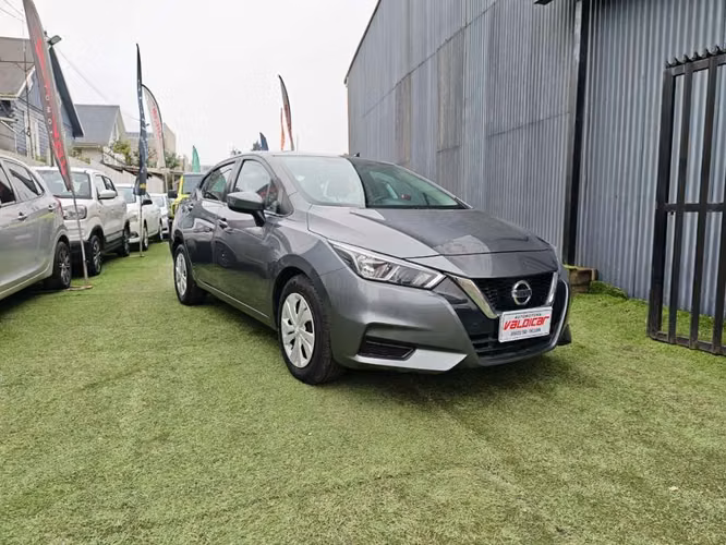 NISSAN VERSA 2021
