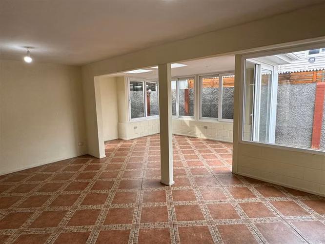 HERMOSA PROPIEDAD DENTRO DE CONDOMINIO EN ENEA - Imagen 19