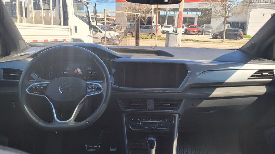 VolkswagenTAOS TSI 4X2 1.4 FULL AUT. 1.4 • 4x2 • Automática • 2024 - Imagen 9