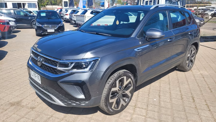 VolkswagenTAOS TSI 4X2 1.4 FULL AUT. 1.4 • 4x2 • Automática • 2024 - Imagen 3