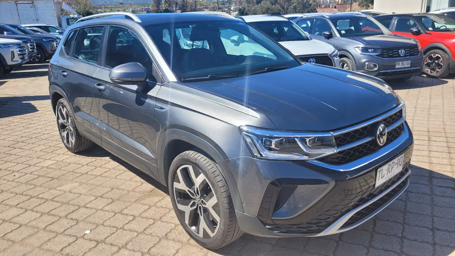 VolkswagenTAOS TSI 4X2 1.4 FULL AUT. 1.4 • 4x2 • Automática • 2024