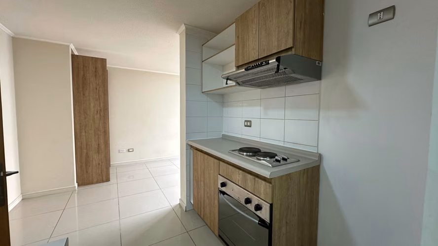 OPORTUNIDAD DE HOME STUDIO Y BODEGA | EN SANTA ANA - Imagen 5