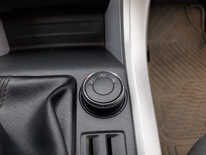 MAXUS T60 4WD 2.0 - 2024 | 4586 - Imagen 18