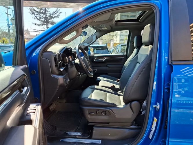 CHEVROLET SILVERADO 2025 - Imagen 15