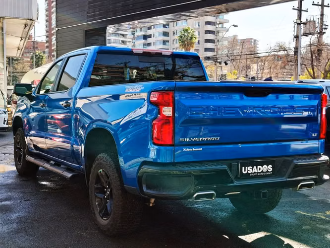 CHEVROLET SILVERADO 2025 - Imagen 5