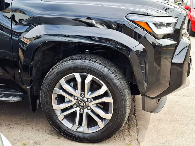 TOYOTA 4RUNNER  2026