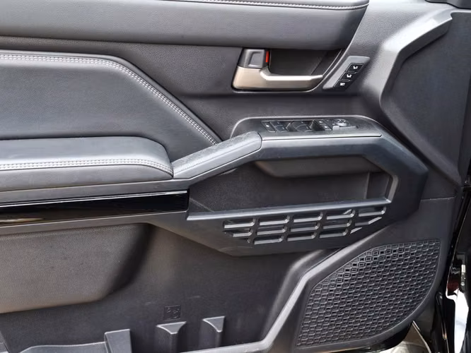 TOYOTA 4RUNNER  2026