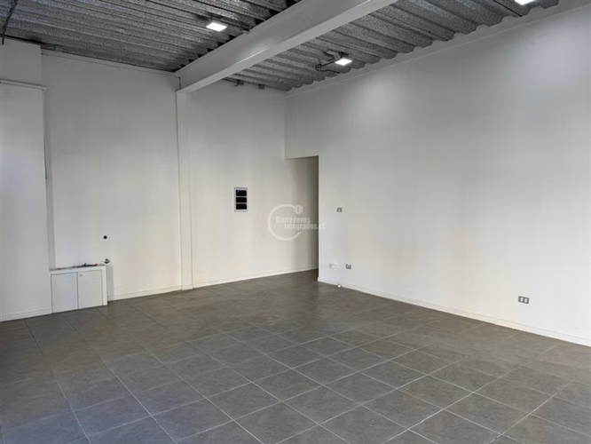 Local Comercial en arriendo en Santiago - Imagen 34