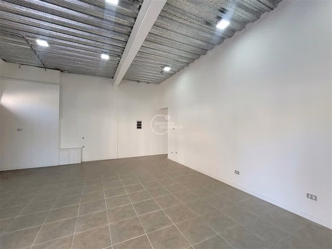 Local Comercial en arriendo en Santiago - Imagen 26
