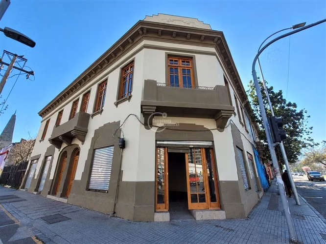 Local Comercial en arriendo en Santiago - Imagen 2