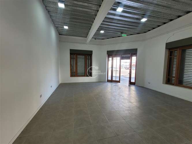Local Comercial en arriendo en Santiago - Imagen 8