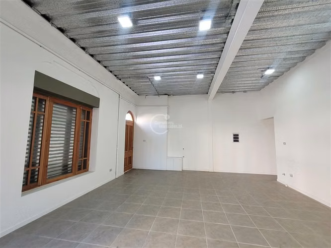 Local Comercial en arriendo en Santiago - Imagen 23
