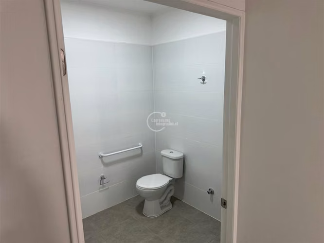 Local Comercial en arriendo en Santiago - Imagen 36