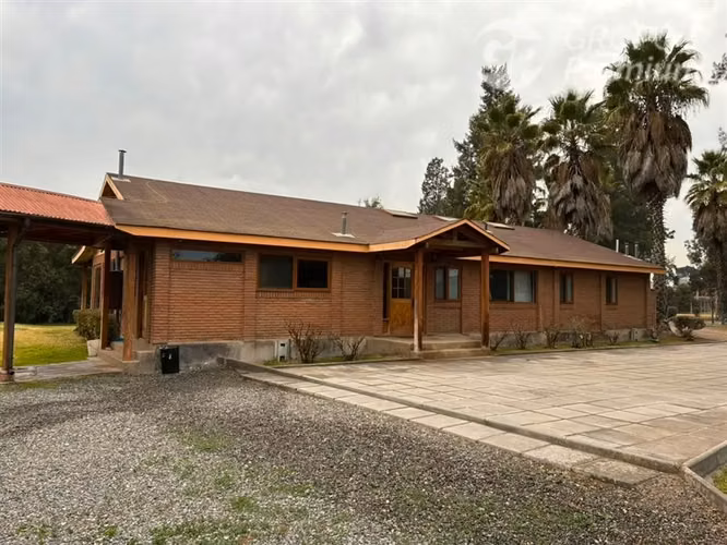 Parcela familiar en Isla de Maipo a precio imperdible 3D/3B - Imagen 3