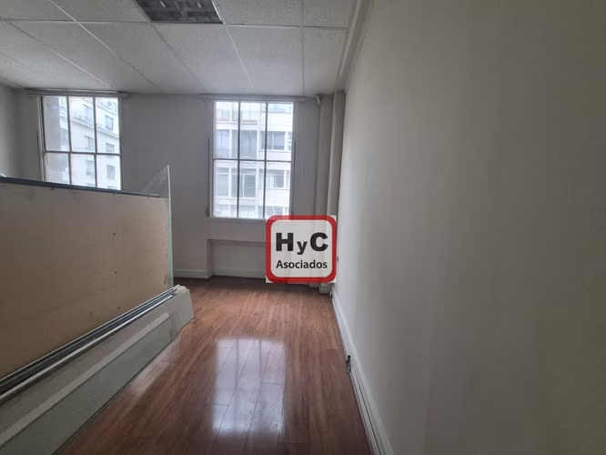 Oficina en Arriendo en Santiago Centro – Excelente Ubicación - Imagen 5