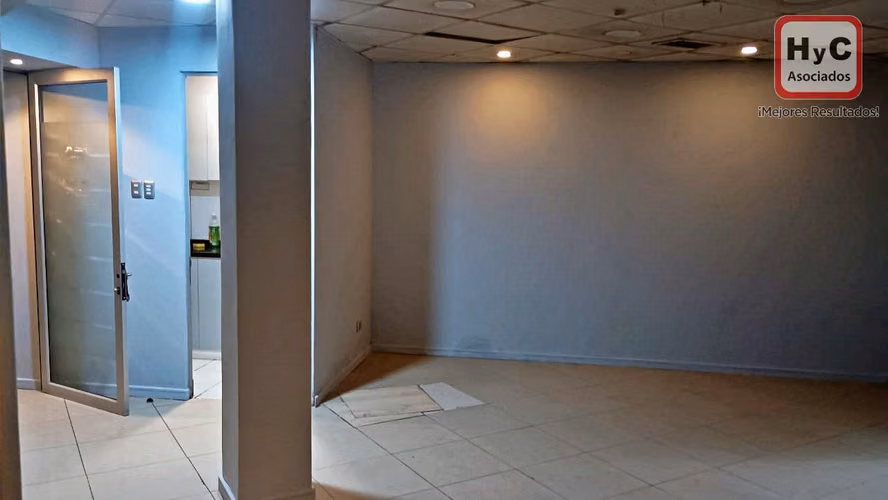 Amplio Local Comercial en Plena Alameda – Alta Exposición y Versatilidad - Imagen 5