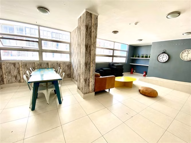 Estudio con gran espacio en Estación Central - Imagen 11