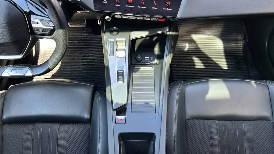 PEUGEOT 308 GT PURETECH 130 1.2 AUT (2024)