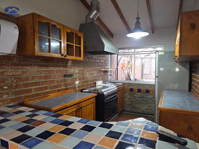 Hermosa Casa Remodelada - Imagen 8