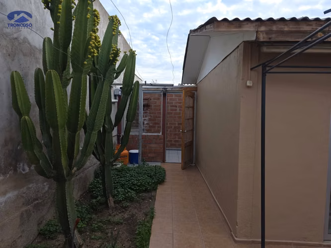 Hermosa Casa Remodelada - Imagen 14