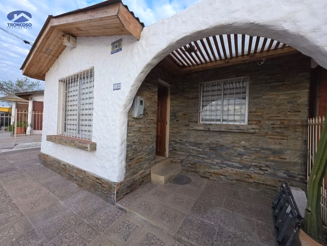 Hermosa Casa Remodelada
