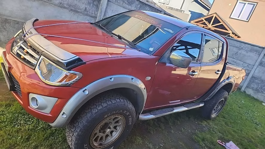 L200 katana 4x4 - Imagen 4