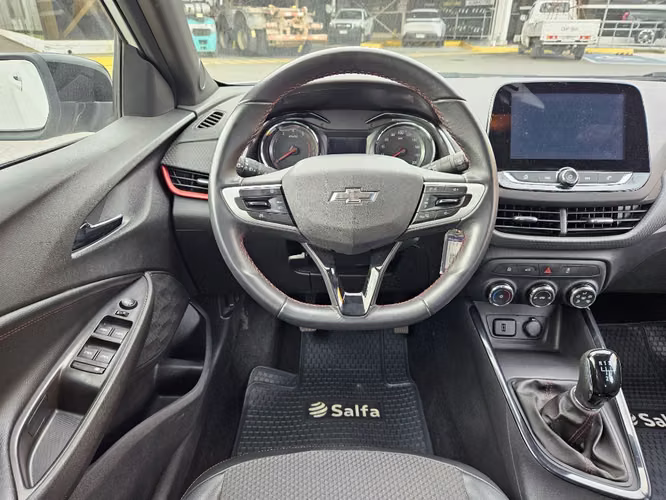 Chevrolet Onix 1.0T RS R 4X2 HB MT 5P 2024 - Imagen 14