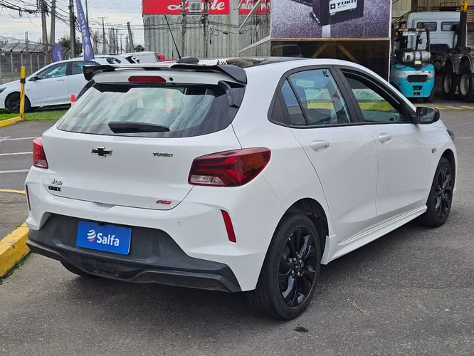 Chevrolet Onix 1.0T RS R 4X2 HB MT 5P 2024 - Imagen 5