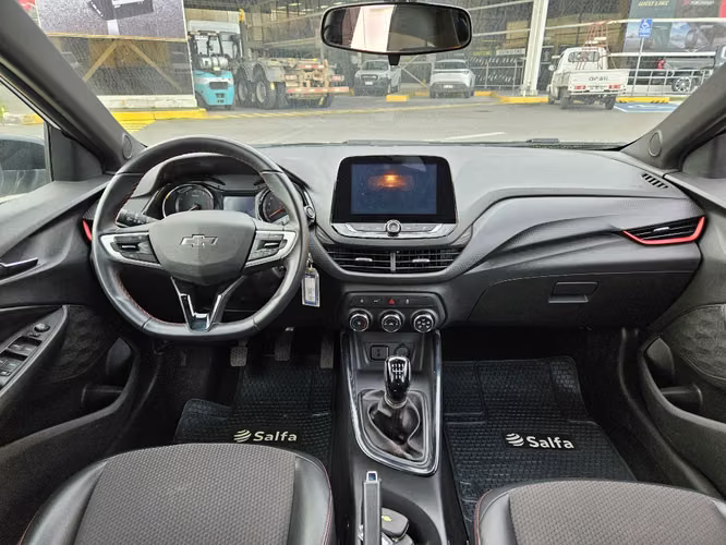 Chevrolet Onix 1.0T RS R 4X2 HB MT 5P 2024 - Imagen 13