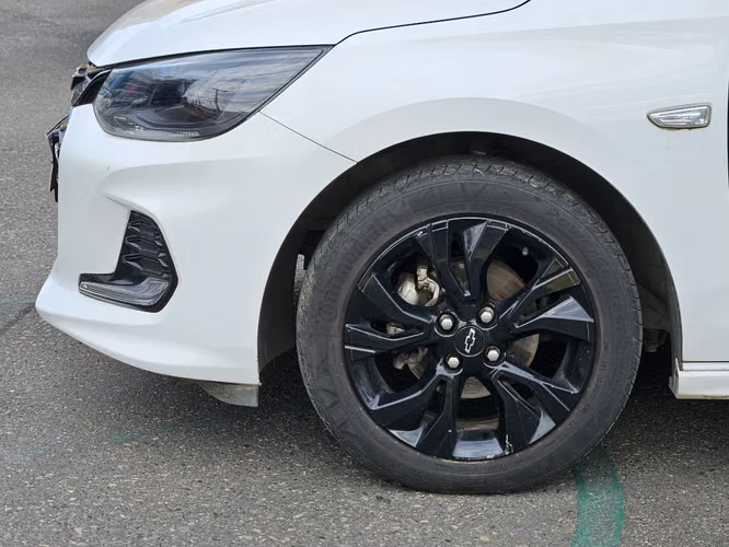 Chevrolet Onix 1.0T RS R 4X2 HB MT 5P 2024 - Imagen 9