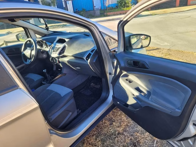 Ford ecosport 2015