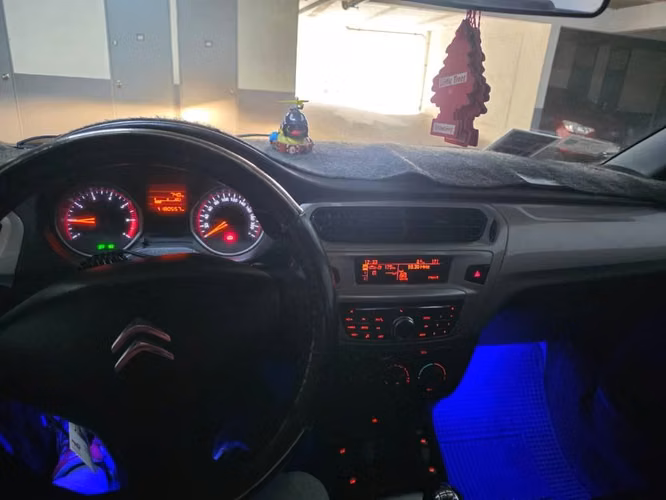Colectivo citroen c-elysee 2018