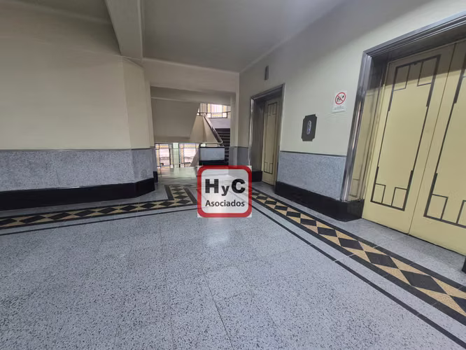 Oficina en Venta en Pleno Santiago Centro – Excelente Ubicación - Imagen 12