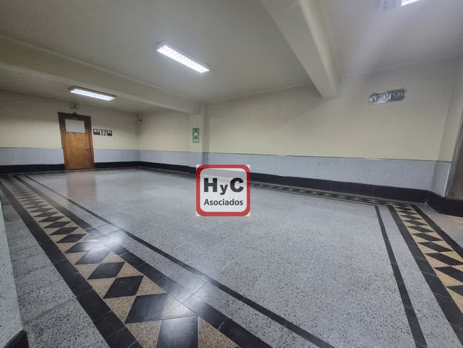 Oficina en Venta en Pleno Santiago Centro – Excelente Ubicación - Imagen 11