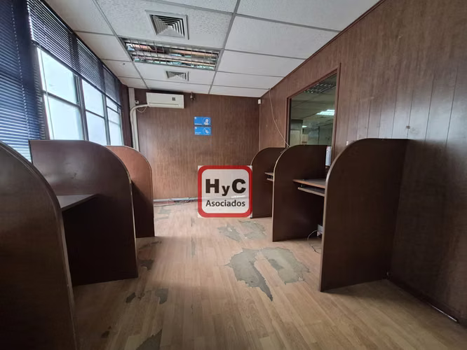 Oficina en Venta en Pleno Santiago Centro – Excelente Ubicación - Imagen 10