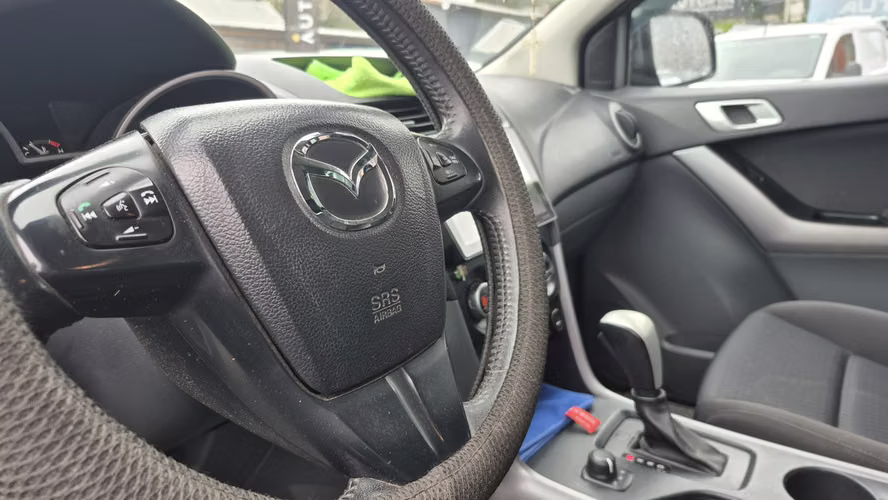 MAZDA BT-50 2020 - Imagen 8