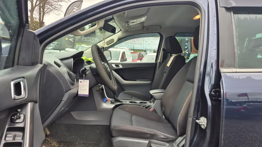 MAZDA BT-50 2020 - Imagen 9